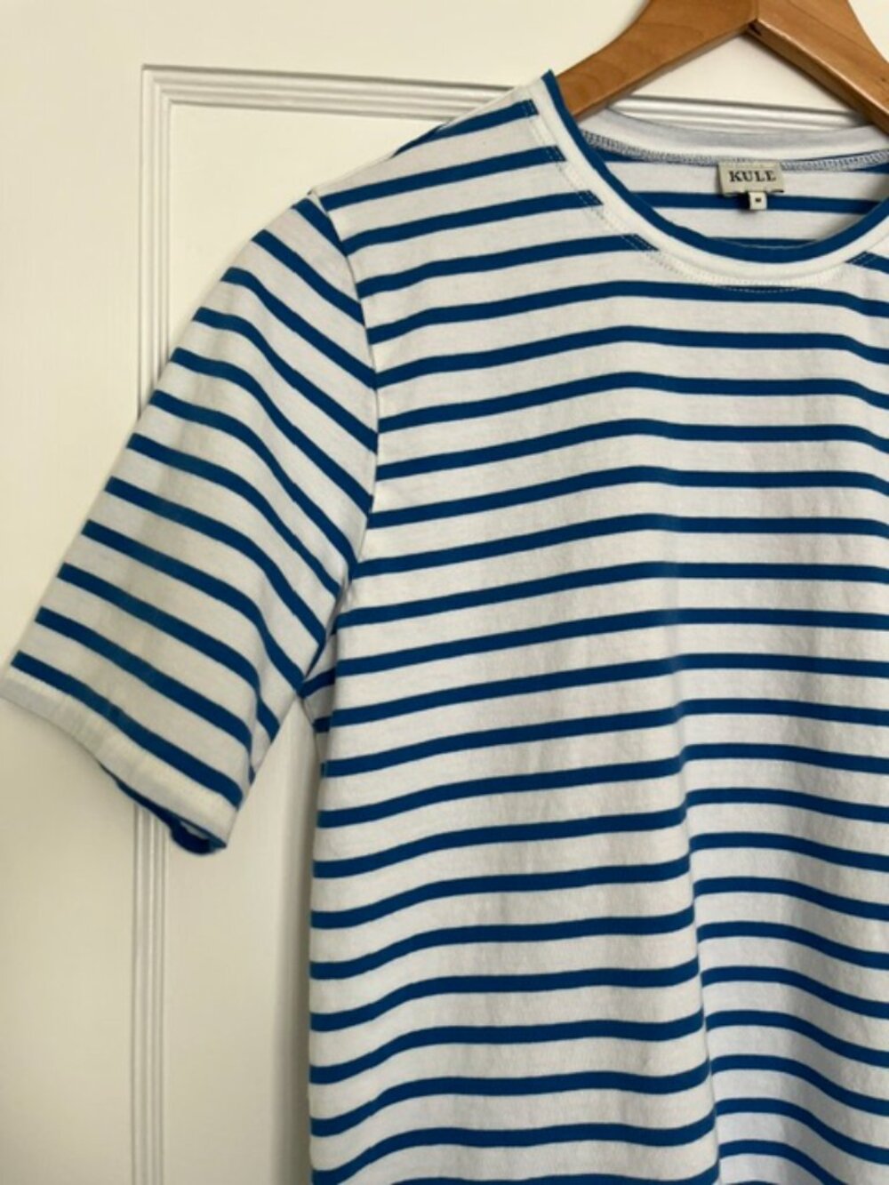 KULE Striped Modern Short Sleeve Tee | Size M - Picture 4 of 8